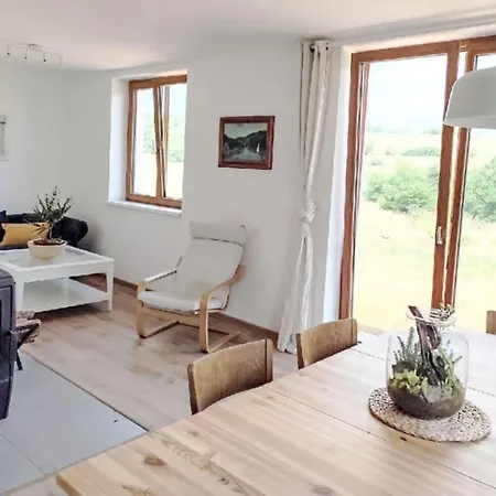 Horni Lisnice By Interhome * Dolni Hbity